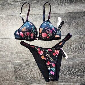 *SET* Victoria's Secret "Fabulous" push up 2-piece Bikini